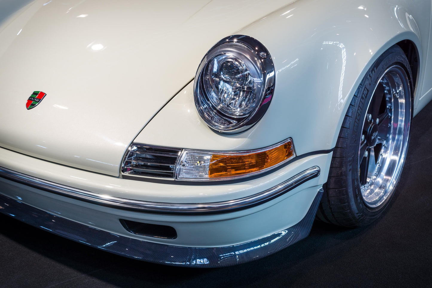 Classic Porsche Wall Art, Backlit Metal Car Décor, Sound Reactive RGB LED Sign
