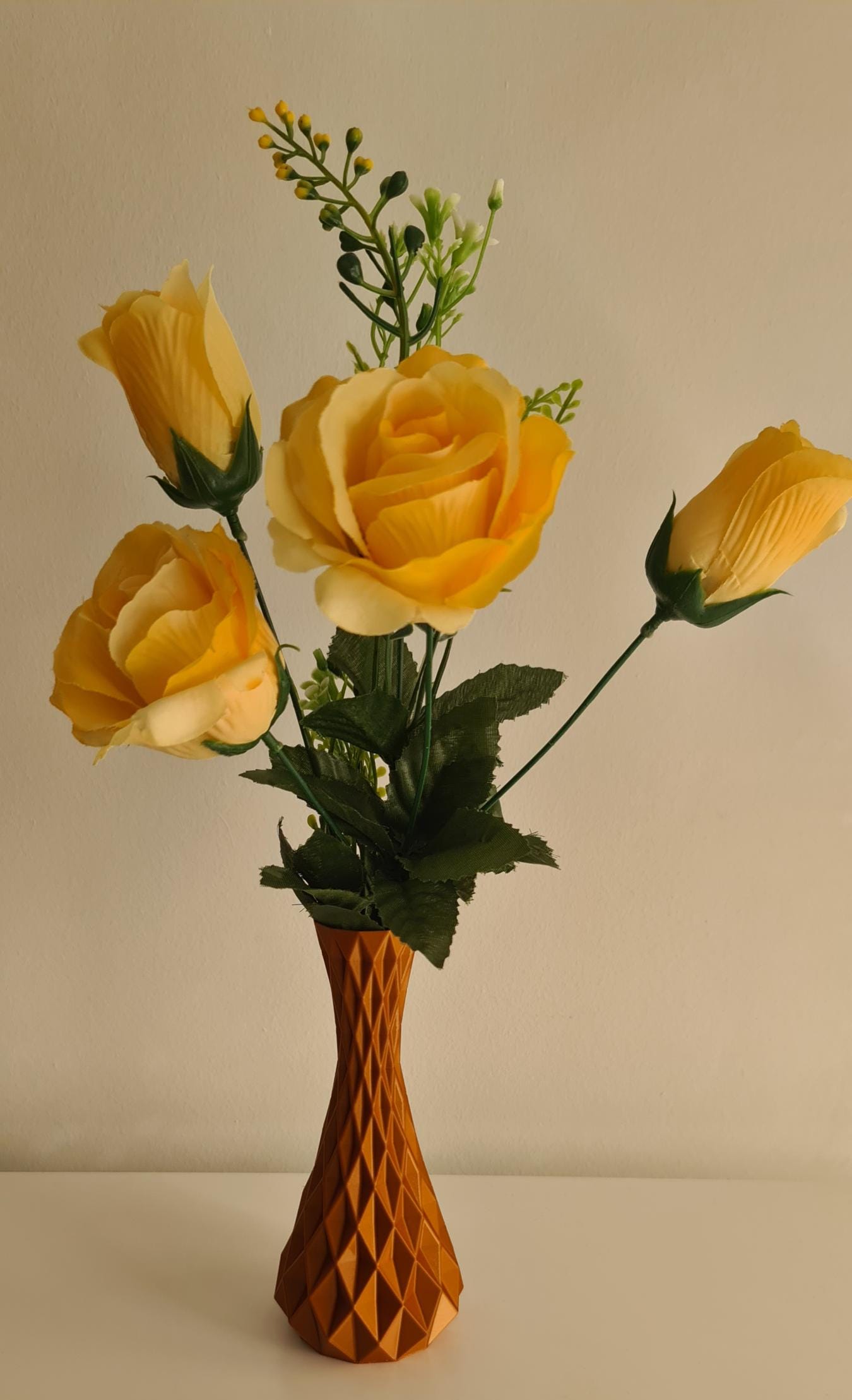 Geometric Origami Vase, 3D Printed Abstract Flower Pot, Minimalist Home Decor Centerpiece