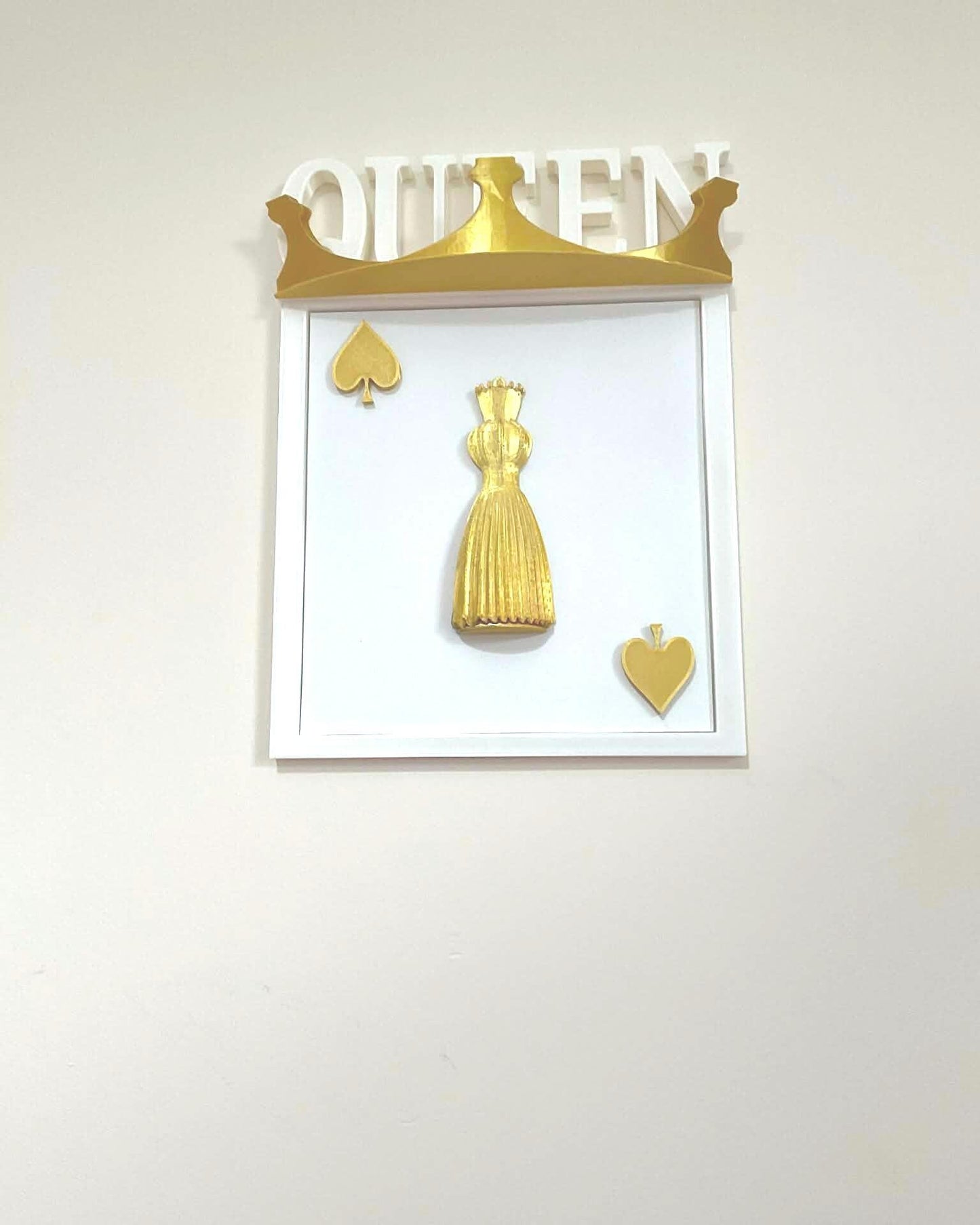 3D Queen of Spades Wall Art, Gold Crown Playing Card Decor